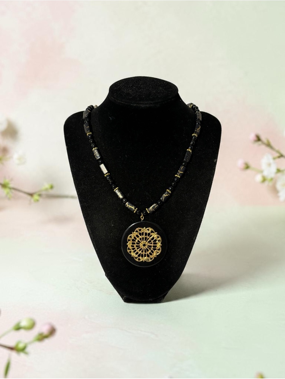 Gold-Tone Filigree Medallion Pendant Toggle Necklace 21”